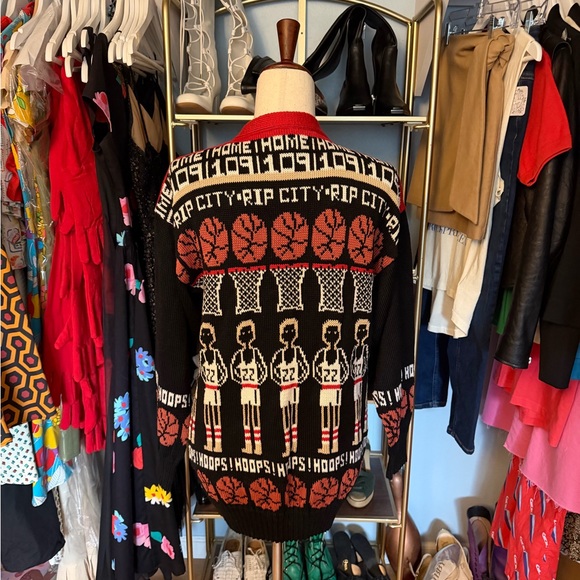 Vintage Rare Ani Barrie Basketball Cardigan - Size Medium - Picture 6 of 9